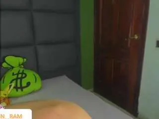 Camsoda Free Porn Cam of vaiin-sexual