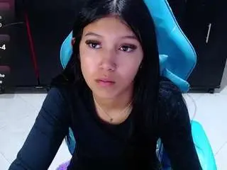 Camsoda Nude Webcam of emilyrosse04