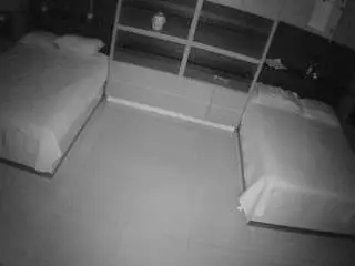 Camsoda Free Porn Cam of voyeurcam-casa-salsa-versus-room