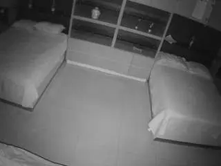 Camsoda Sex Cam of voyeurcam-casa-salsa-versus-room