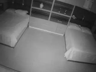 Camsoda Private Sex Chat of voyeurcam-casa-salsa-versus-room