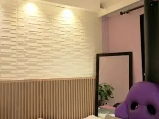 Camsoda Nude Webcam of baddiebratzz