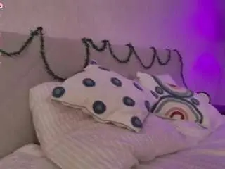 Camsoda Watch Live Sex Cams of seravine