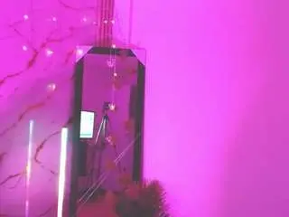Camsoda Adult Webcam of disyamil