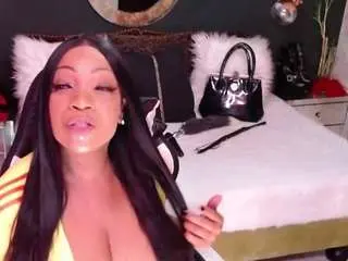 Camsoda Private Sex Chat of madikeyhappyy