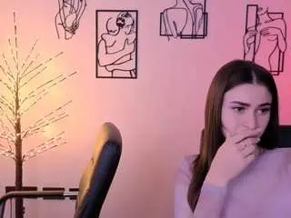 Camsoda Free Live Porn of flora-ri