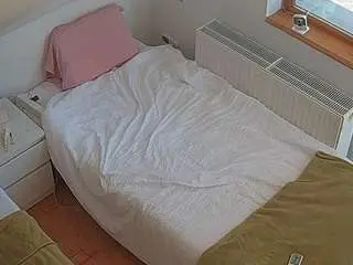 Camsoda Live Sex of voyeurcam-julmodels-bed-7