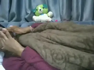 Chaturbate Sex Cam of cilia_petite