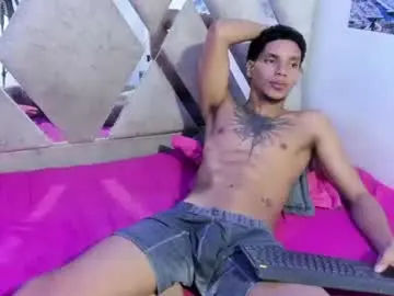 Chaturbate Free Porn Cam of owen_blaze3