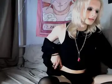 Chaturbate Live Porn of alien_bella
