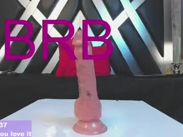 Chaturbate Live Sex Cam of cloeperson