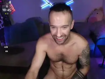 Chaturbate Live Sex Cam of ilyafriend