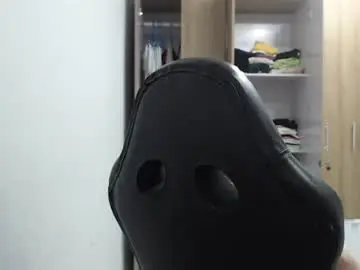 Chaturbate Live Sex Cam of roxanalove7