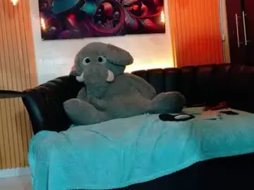 Chaturbate Live Porn of thamara_roberts