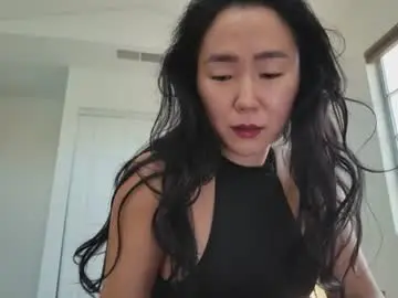 Chaturbate Live Sex Cam of yourlovelykgirlfriend
