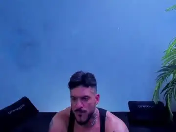 Chaturbate Free Porn Cam of dennis_cox_