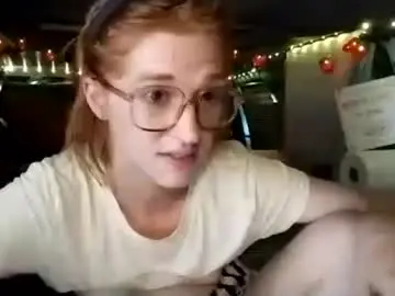 Chaturbate Free Porn Cam of lesleygumgrass