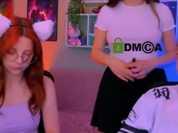 Chaturbate Live Sex Cam of nymiraaa