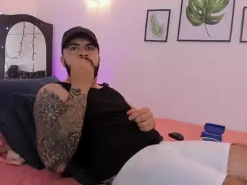 Chaturbate Best live sex cam show of oliver_39