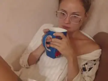 Chaturbate Live Sex of candylady136