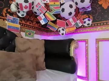 Chaturbate Sex Chat of iliy_pervertedx