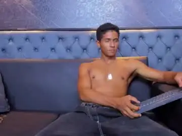 Chaturbate Best live sex cam show of yoel_blessed
