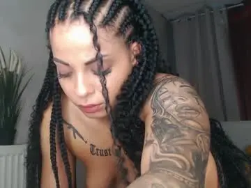Chaturbate Adult Webcams of madiysony