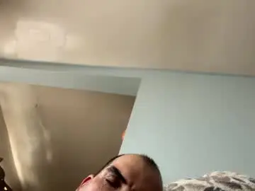 Chaturbate Free Porn Cam of bxbomber2012