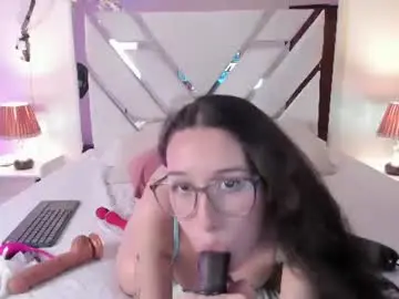 Chaturbate Watch Live Sex Cams of miss_belu