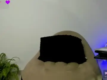 Chaturbate Sex Cam of tiago_hannah