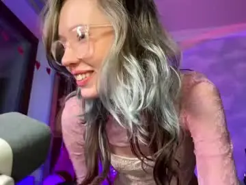 Chaturbate Adult Webcam of darlingdarinka