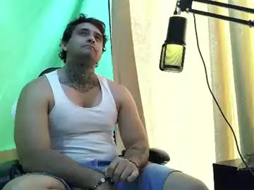 Chaturbate Private Sex Chat of aronmiller404