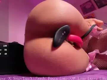 Chaturbate Adult Webcam of luna_luuvz