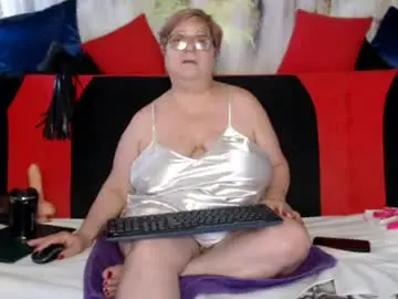 Chaturbate Free Porn Cam of queenpammy