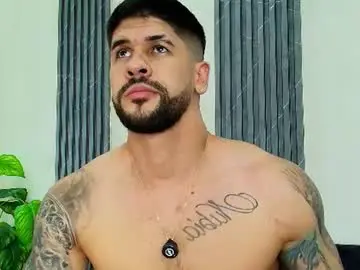Chaturbate Watch Live Sex Cams of petesevans_1