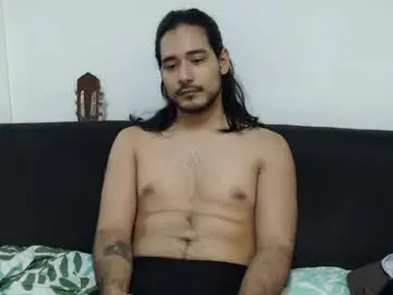 Chaturbate Free Live Porn of romanphoenix