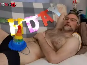 Chaturbate Private Sex Chat of fluffycdnguy