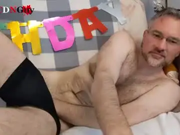 Chaturbate Best live sex cam show of fluffycdnguy