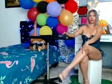 Chaturbate Live Sex Cam of hot_sexy_bunny
