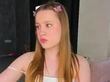 Chaturbate Live Sex Cam of lina_smilee