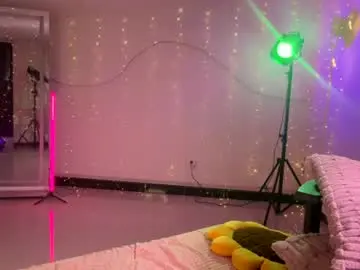Chaturbate Best live sex cam show of luanarisque