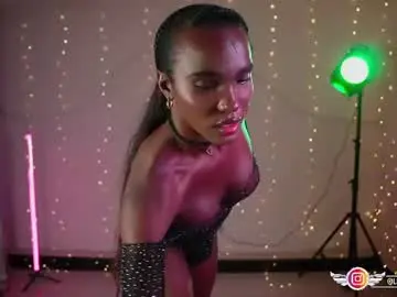 Chaturbate Live Sex Cam of luanarisque