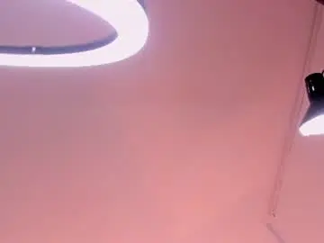Chaturbate Free Porn Cam of emma_white_01