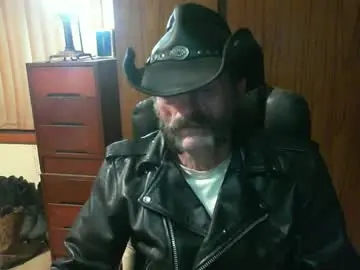 Chaturbate Live Sex Cam of leathergreaser