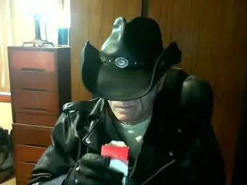 Chaturbate Best live sex cam show of leathergreaser