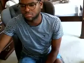 Chaturbate Private Sex Chat of thicbottomboi97