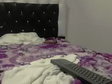 Chaturbate Sex Cam of vivian_walt_