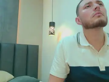 Chaturbate Live Sex of luna_and_jackson_