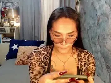 Chaturbate Best live sex cam show of sierrafina_mcbride