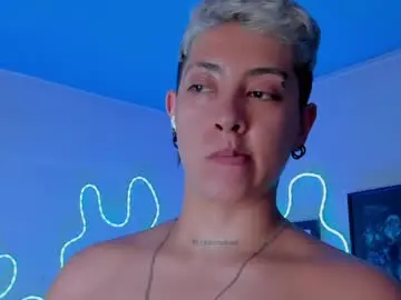 Chaturbate Live Sex Cam of aleja1214